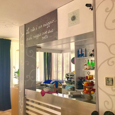 Alice Hotel チェルヴィア エクステリア 写真